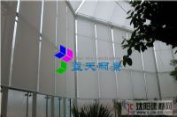 北京御隆會(huì)館玻璃穹頂室內(nèi)電動(dòng)捲簾遮陽